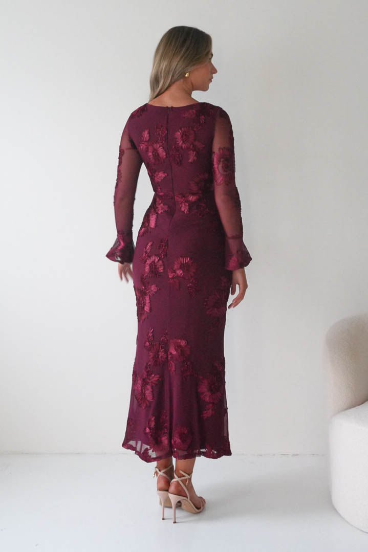 Amelita Long Sleeve Embroidered Maxi Dress in wine – neckline detail | Velora premium burgundy dresses