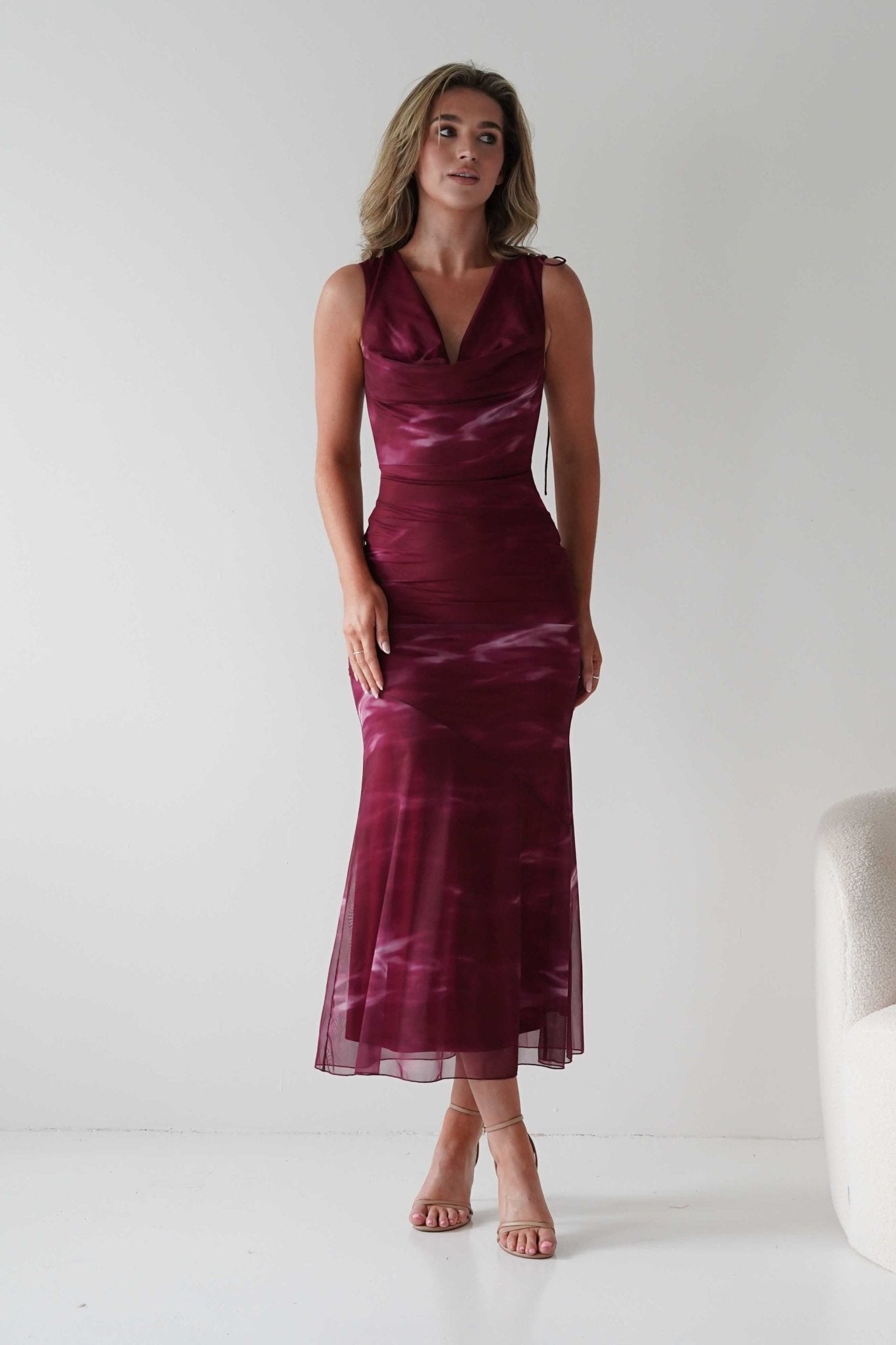Drew Mesh Printed Maxi Dress in wine print – fabric detail | Velora premium burgundy dresses