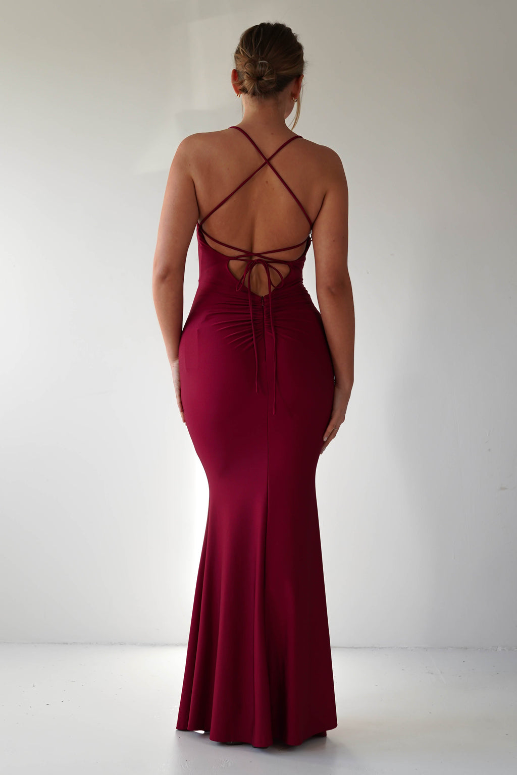 Monette Bodycon Maxi Gown in burgundy – fabric detail | Velora premium burgundy dresses