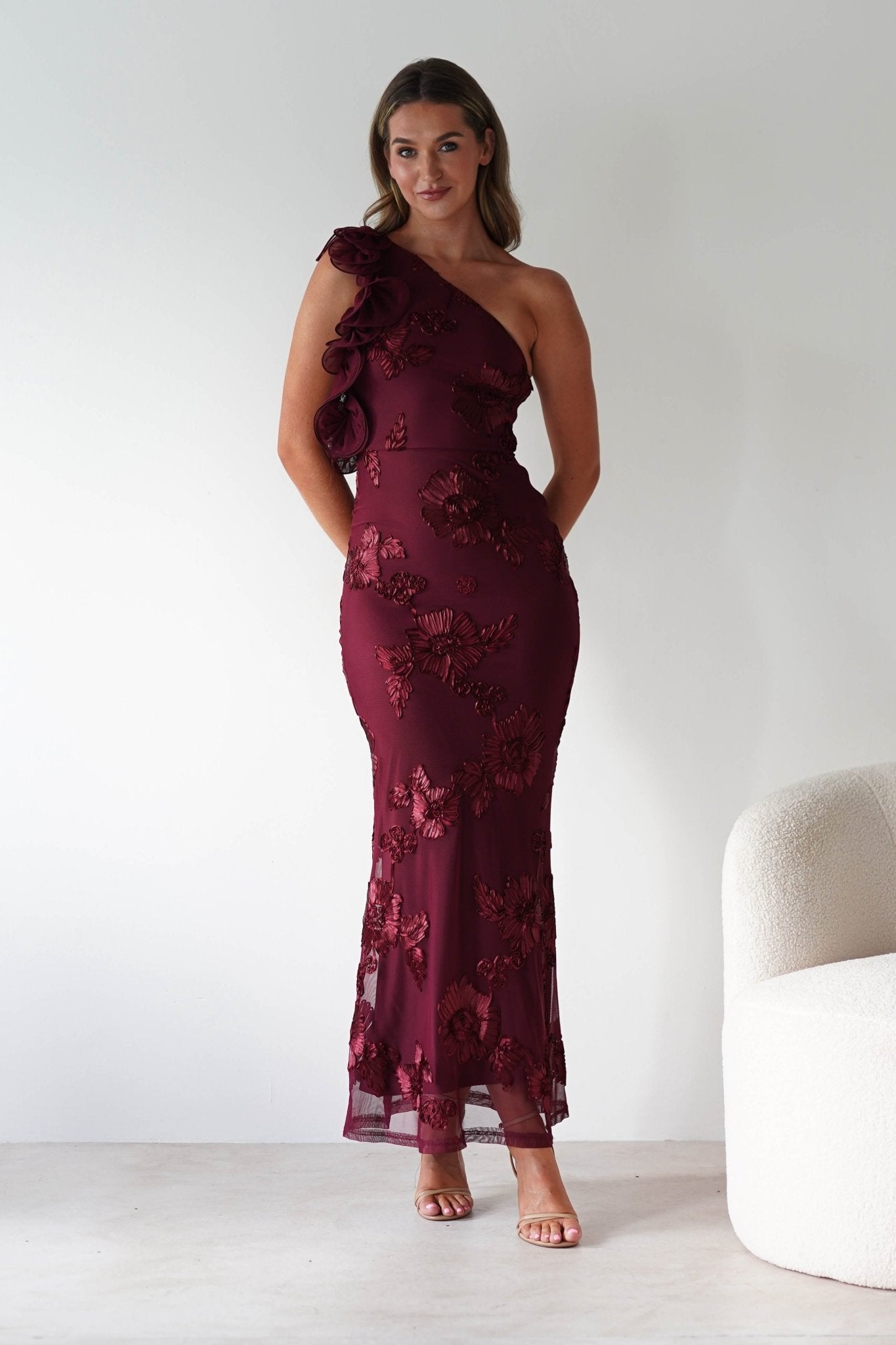 Siren Embroidered Bodycon Maxi Dress in wine textured – fabric detail | Velora premium burgundy dresses