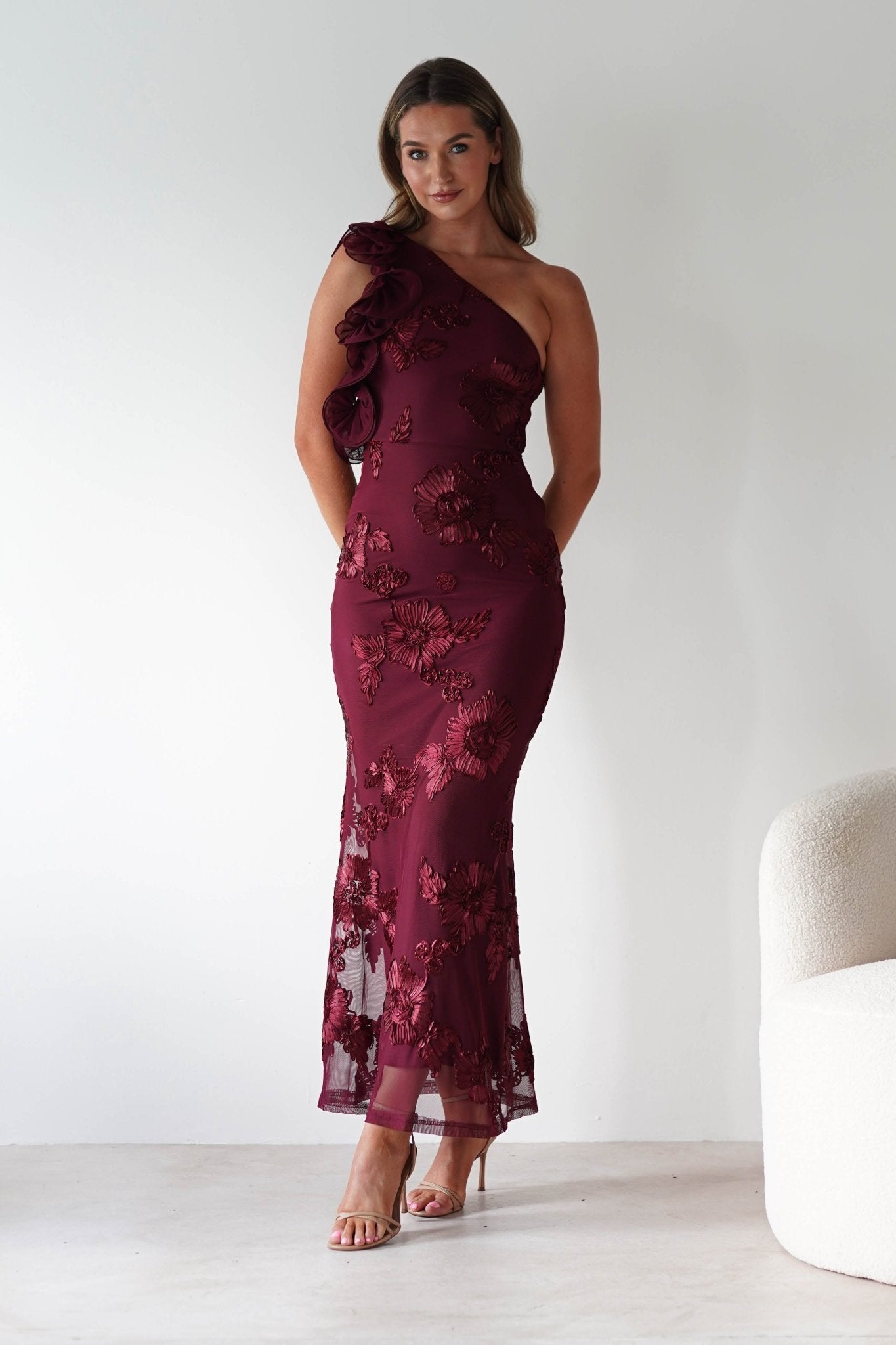Siren Embroidered Bodycon Maxi Dress in wine textured – front view | Velora premium burgundy dresses